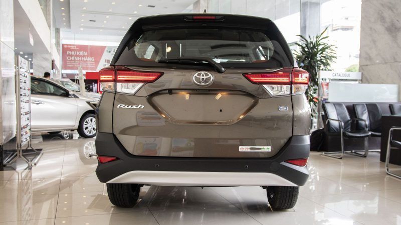 Đánh giá xe toyota rush dành cho người muốn mua xe