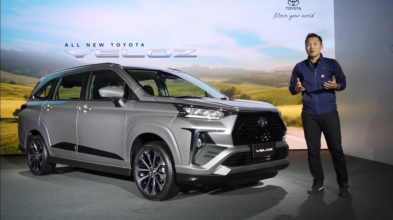 Trải nghiệm Toyota Veloz 2022 mới ra mắt, giá cực cạnh tranh Mitsubishi  Xpander