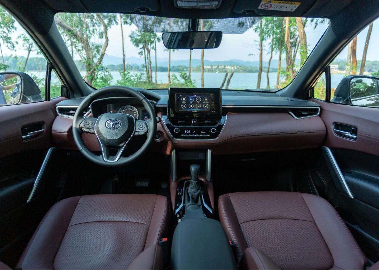 So sánh Toyota Corolla Cross và Mazda CX-5 5